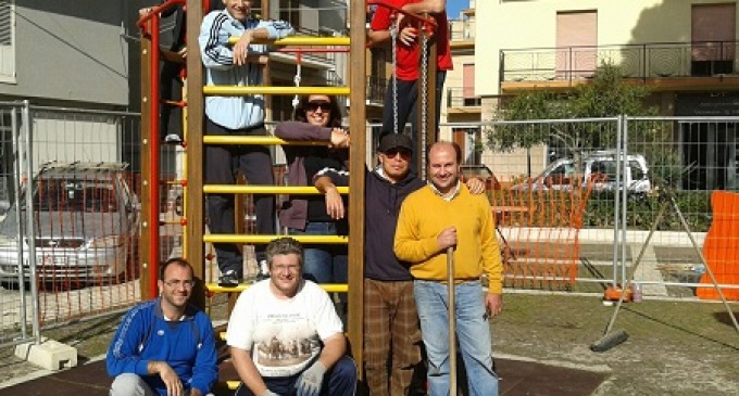 I volontari di Piazza Umberto I “donano un nuovo salotto” alla città di Partanna