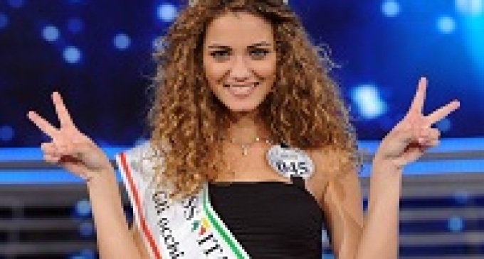Alcamo: il Sindaco si congratula con Luana Filippi, la giovane alcamese che parteciperà alle semifinali di Miss Italia