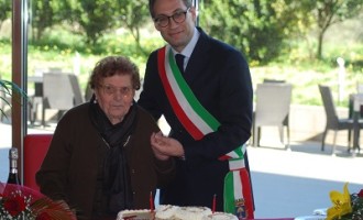 Castelvetrano: il Vice-Sindaco festeggia una centenaria