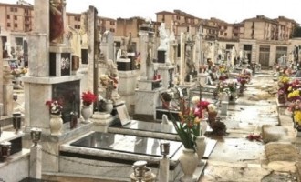 Castelvetrano: cimitero nel mirino dei ladri, furti a raffica