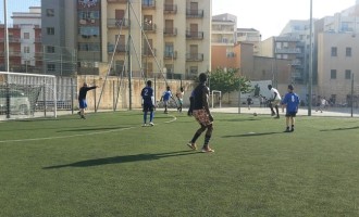 In campo contro il razzismo: torneo di calcio in vista della Giornata Mondiale del Rifugiato