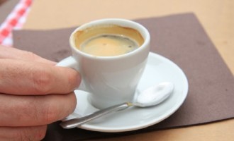 Ai siciliani il caffè al bar non piace più, molte attività chiudono