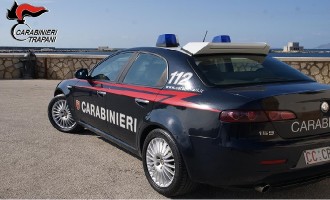 Trapani: tenta furto in esercizio commerciale, arrestato dai Carabinieri