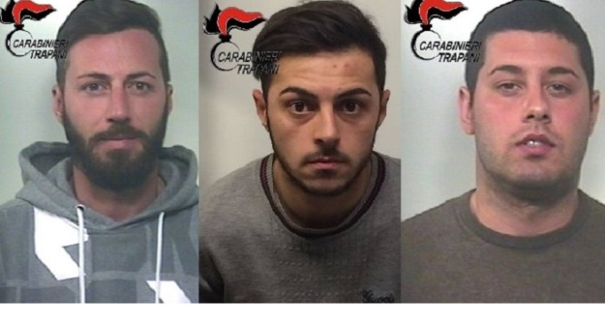 [VIDEO] Rapina in istituto di credito a Salemi, Carabinieri arrestano tre malviventi