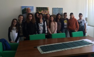 Santa Ninfa: studenti del corso di giornalismo incontrano il sindaco