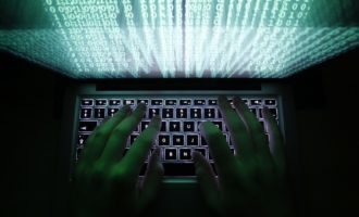 Pornhub ed i suoi utenti vittime di attacco Hacker