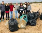 Volontari cittadini ripuliscono Area Protetta ‘Foce del Belìce’. Ben 30 sacchi di rifiuti raccolti
